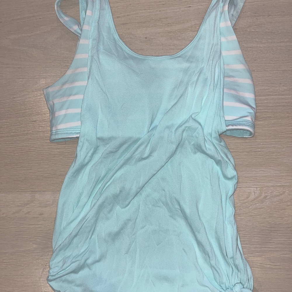 IVIVVA TANK TOP